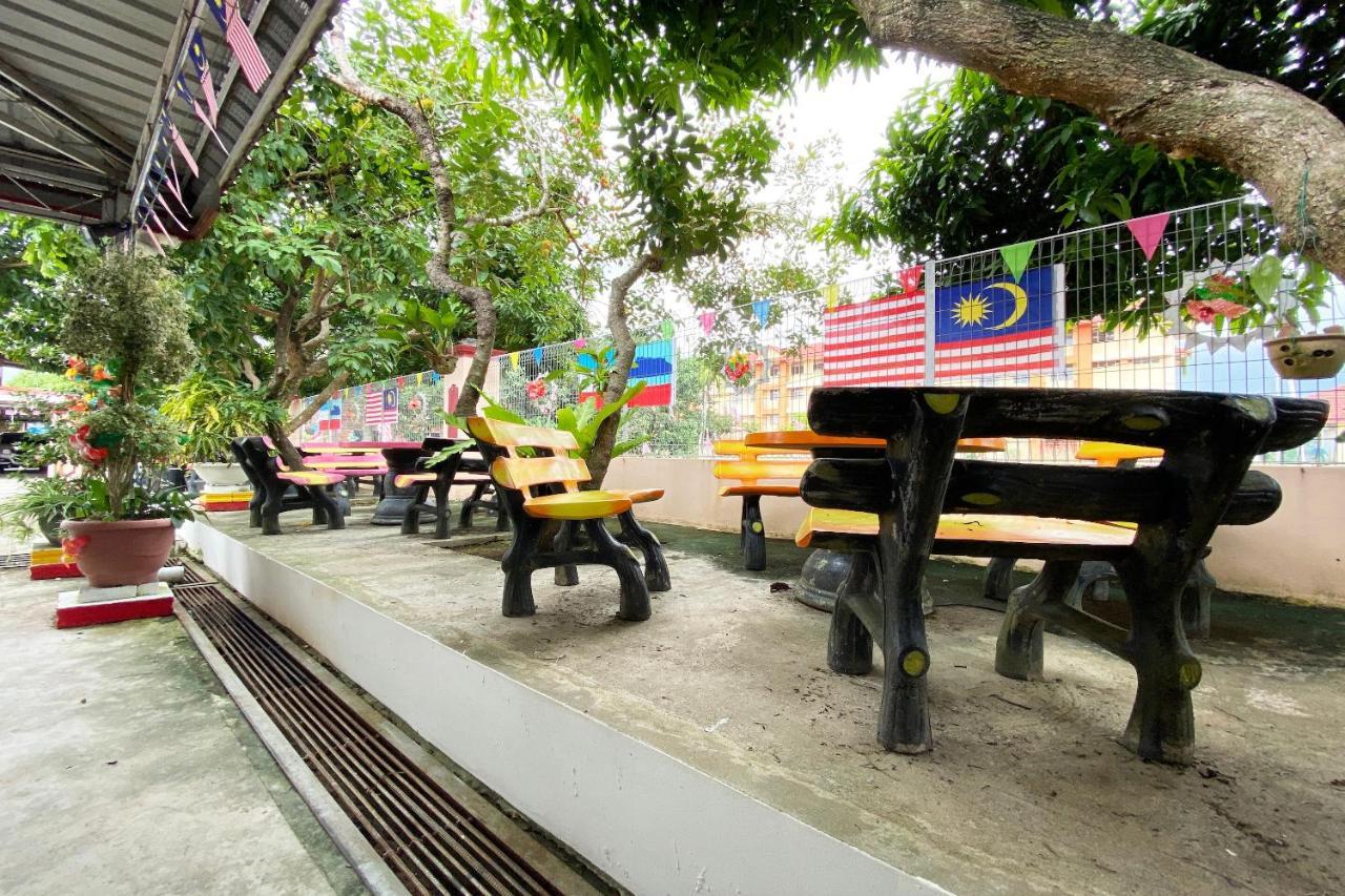 Oyo Home 90331 D'Jj Homestay Kota Belud Eksteriør billede